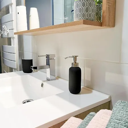 Апартаменты Ma Douce Charente - Superbe T3 Design Et Fonctionnel - Hyper Centre A